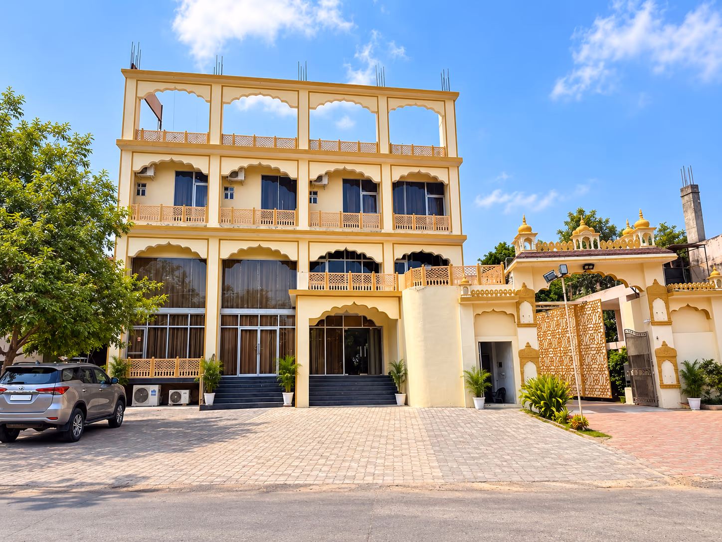 Hotel Sunshine Resort
